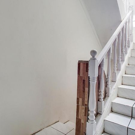 Spot On 91117 Sriwijaya Residence Syariah Bandung Exterior photo