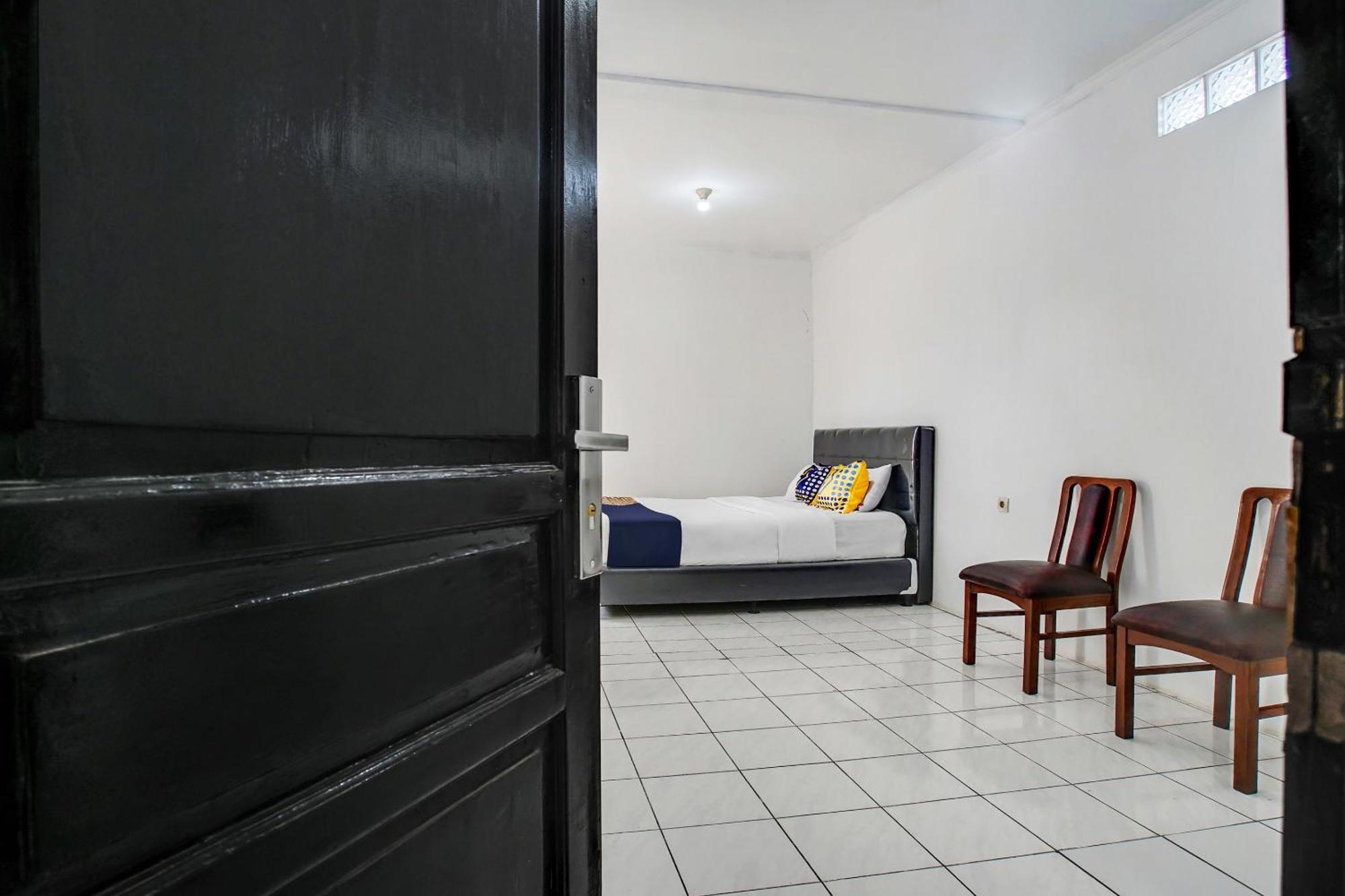 Spot On 91117 Sriwijaya Residence Syariah Bandung Exterior photo