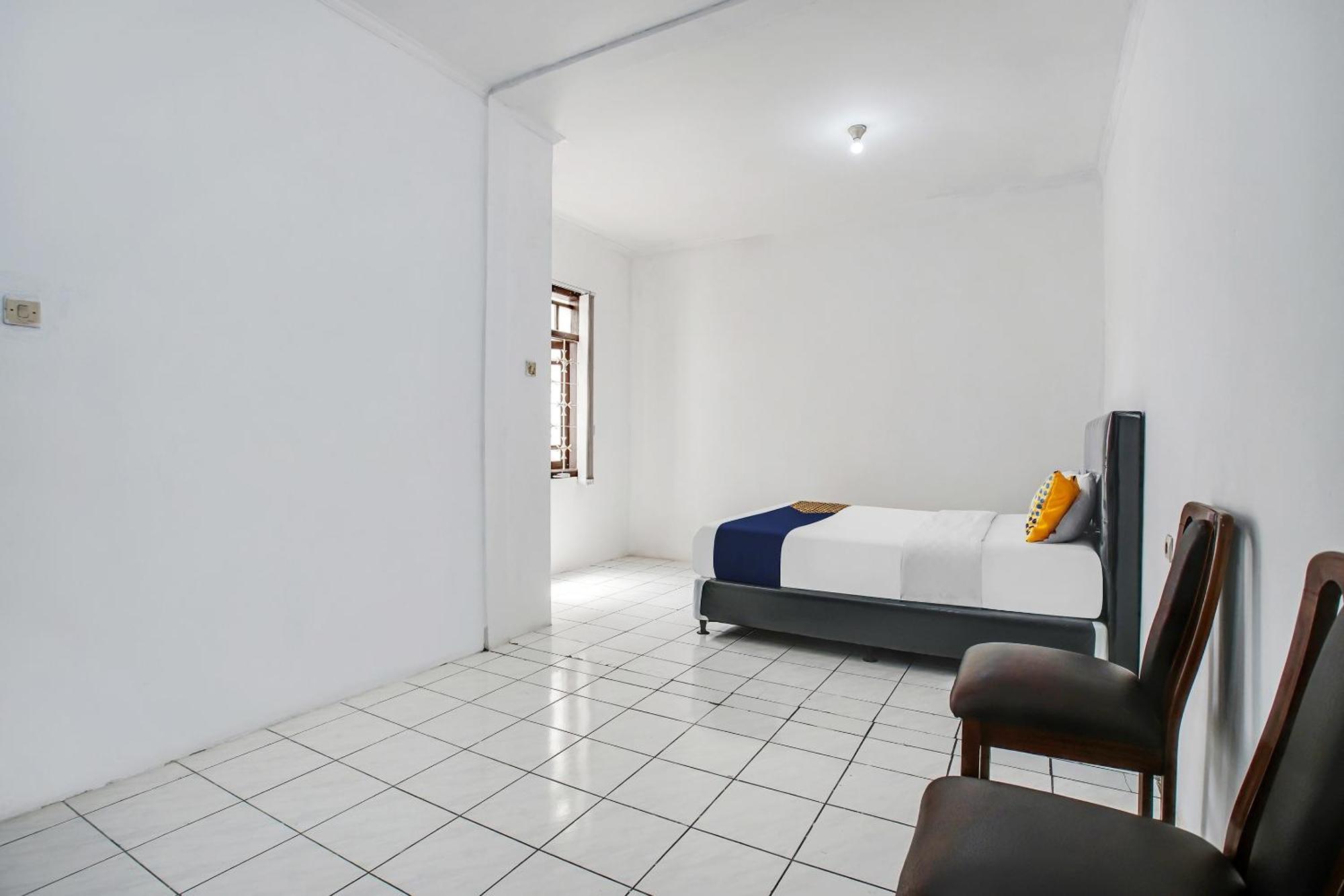 Spot On 91117 Sriwijaya Residence Syariah Bandung Exterior photo