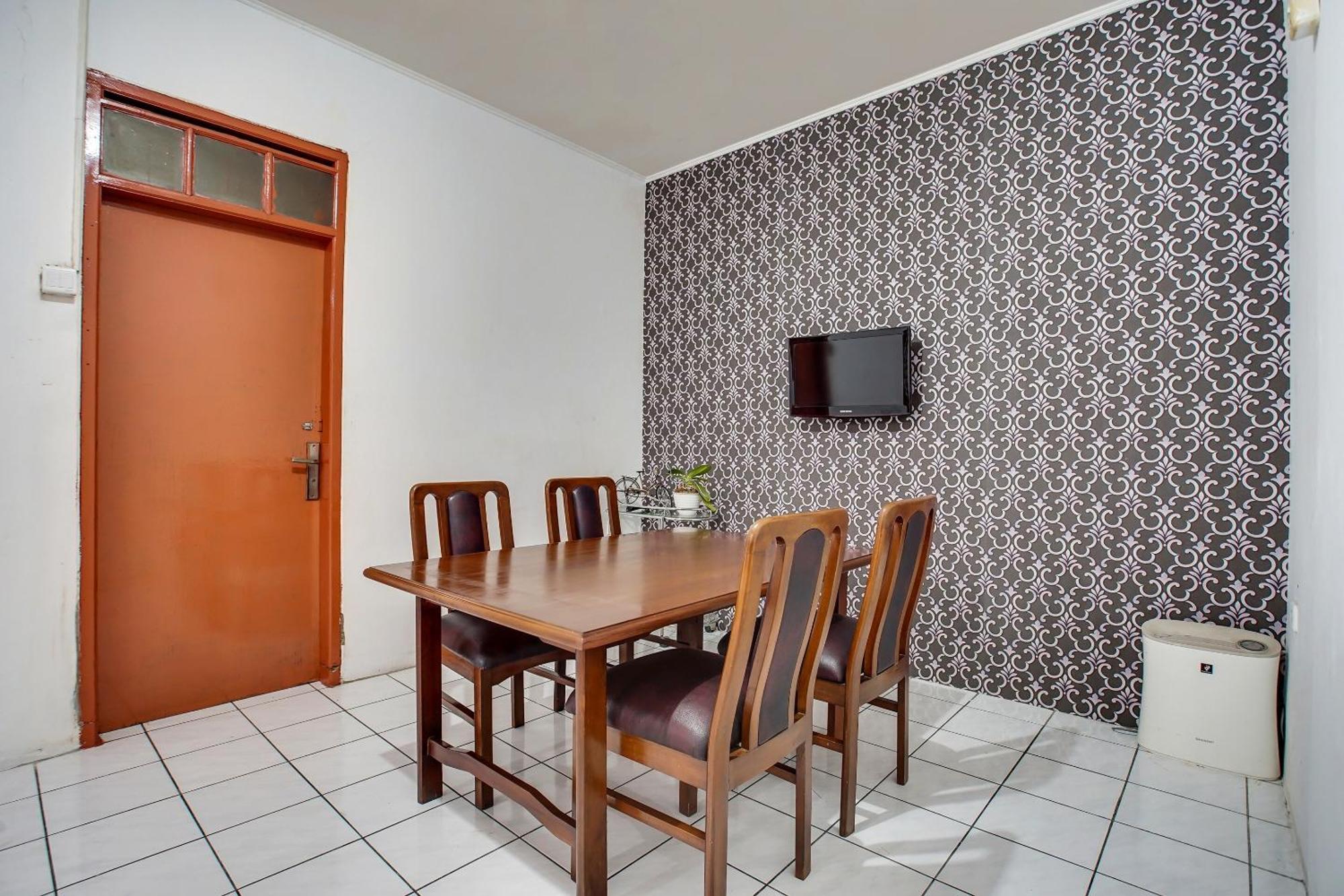 Spot On 91117 Sriwijaya Residence Syariah Bandung Exterior photo